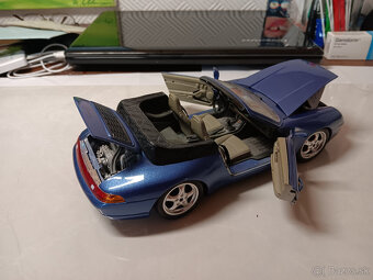 predam modely porsche 1:18 2 cast obrazkov - 17