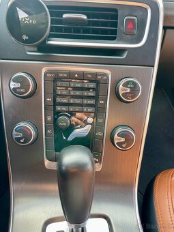 Predám Volvo S60 D3 - 17