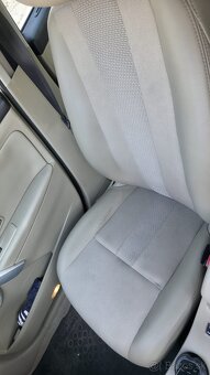 Renault Fluence PRIVILEGE 1.6i - 17