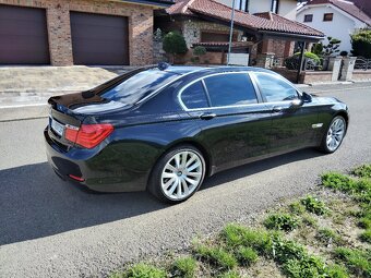 BMW 730d  LONG F02 - 17