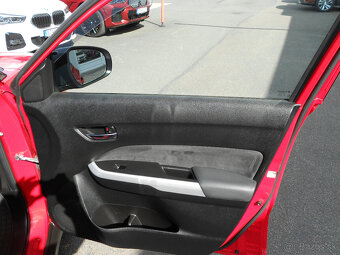 Suzuki Vitara 1,6Tdi At 4x4 Elegance - 17