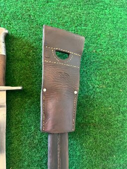 Švajčiarsky Bodak s pilou - 17