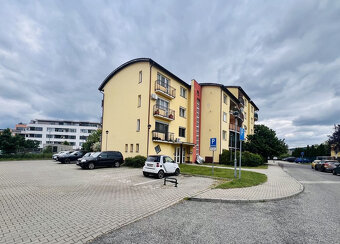 Predaj 2-izbového bytu so záhradkou, parkovaním v Devínskej  - 17