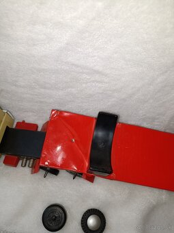 Retro autá na diely - 17