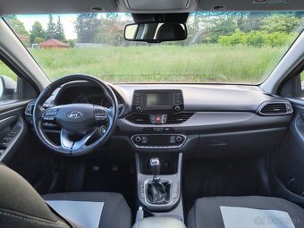 Hyundai i30, benzín, 56 tis. KM, nové kúp. na Slovensku - 17