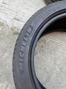 MICHELIN PRIMACY 225/45 R17 - 17