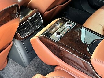 Audi A8 4.2 TDI V8 385k DPF quattro tiptronic - 17