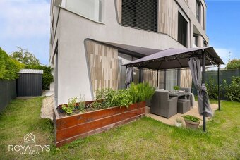 Štýlový 2-izbový byt s predzáhradkou a parkovaním | TRI VODY - 17