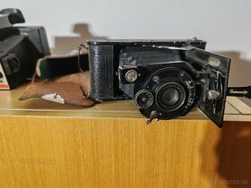 Staré fotoaparáty - 17
