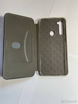Predám dva mobilné telefóny: Xiaomi Redmi Note 11 Pro 5G a R - 17