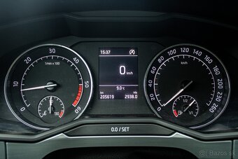 Škoda Superb 2.0 TDI Ambition - 17