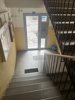 2 izb. byt, PRIEVOZSKÁ ul. - 17