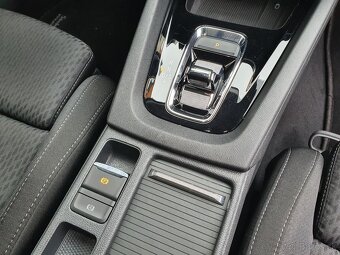 Škoda Octavia 4 Combi 2.0 TDI 110kW DSG - záruka Autodraft - 17