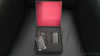 Mazda 3 2.0 Skyactiv-X180 Homura GT Plus/Style/Sound/Safety/ - 17