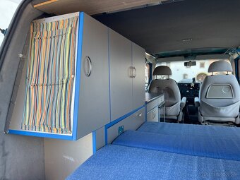 VW Transporter T4 2.5 TDI Obytný automobil - 17