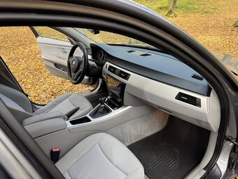 BMW E90 318i - 17