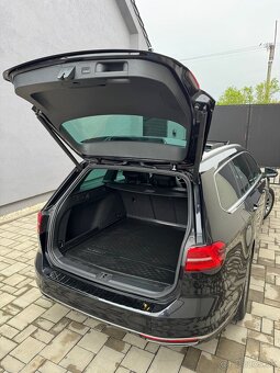 VOLKSWAGEN PASSAT, R-LINE,1,5 TSI, MANUÁL, 1/2019, 173 290KM - 17
