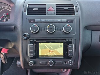 Volkswagen Touran 1.6 TDI Comfortline DSG 7 - miest - 17