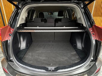 Toyota RAV4 2.0 l D-4D Active - 17