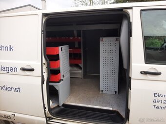 Volkswagen Transporter T5 - 17