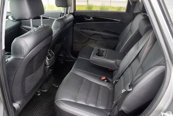Kia Sorento 2.2 CRDi Platinum A/T - 17