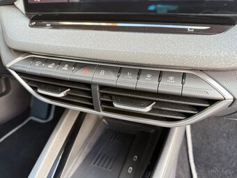 Škoda Octavia 4 Combi 2.0TDI 110kW 15tkm - záruka Autodraft - 17
