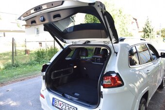 Jeep Cherokee 2.2 TD Overland ADII AW - 17
