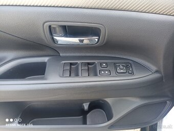 MITSUBISHI  OUTLANDER   2,0   MIVEC   4WD  CVT - 17