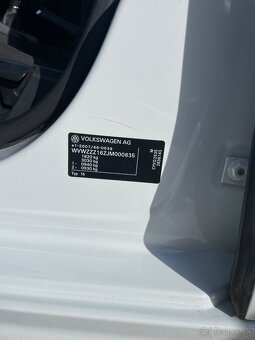 Volkswagen Jetta 1.2 TSI Business - 17