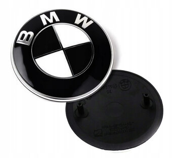 Znak / logo kapoty - na kufor - 17