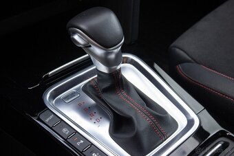 Kia ProCeed 1.6 T-GDi GT - 17