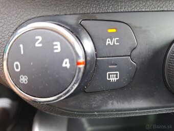 Kia Ceed 1,4 CVVT 74 kW - 17