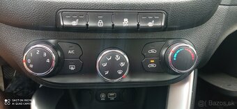 Kia Cee´d SW 1.6 GDI Silver 99kw r.2017 - 17