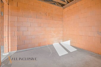 ALL INCLUSIVE | NA PREDAJ 4 IZBOVÝ ROZOSTAVANÝ RODINNÝ DOM,  - 17