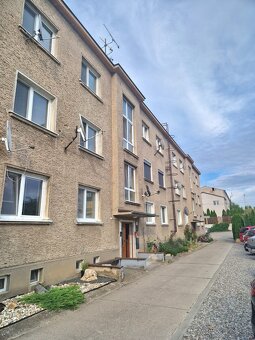PRIESTRANNÝ 3- izbový byt centrum obce Bošany - 17