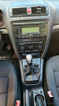 ŠKODA OCTAVIA COMBI 1.9 TDI 4X4 ELEGANCE TAZNE - 17