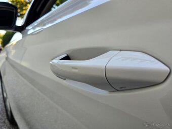 Škoda Octavia Combi 2.0 TDI Style DSG, Mesačne: 285€ - 17