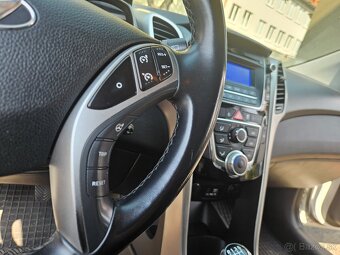 Hyundai I30 CW 1,6 CRDi - 17