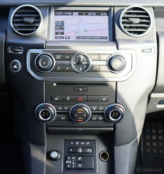 Land Rover Discovery 3.0 TDV6 SE - 17