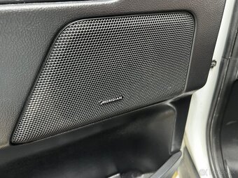 Land Rover Freelander 2 2.2 SD4 OVERFINCH - 17