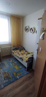 Na predaj 3 izbový byt prerobený na 4 izbový v Seredi. - 17