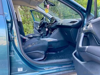 Peugeot 2008 1.2 PureTech Style - 17