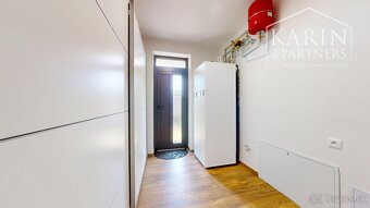 Nadštandardná novostavba s prémiovými prvkami plná pohodlia - 17
