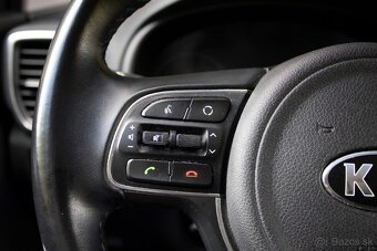 Kia Sportage 1.6 GDi Silver 2WD - 17