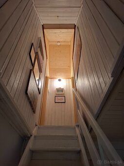 Kompletne zrekonštruovaná 3-podlažná chata v Striebornici - 17