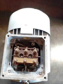 Predam elektromotory na 380-400V. - 17
