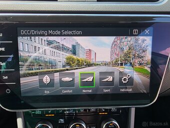 ŠKODA SUPERB COMBI 2.0 CRTDI 140 KW DSG 4X4 STYLE r.v 2018 - 17
