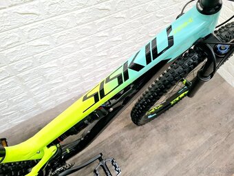 Predám celoodpružený bicykel Polygon Siskiu T7 29" - 17