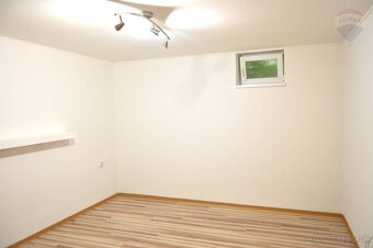 Predaj rodinný dom Čechynce EXKLUZÍVNE - 17