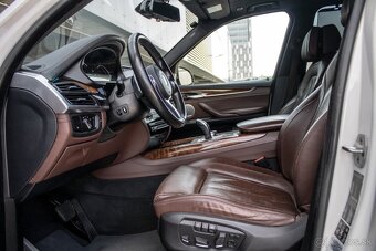BMW X5 xDrive40d A/T - 17